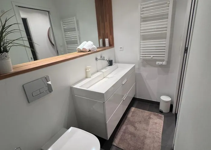 Old Town Antibes Apartment With Ac 320M From Beach *