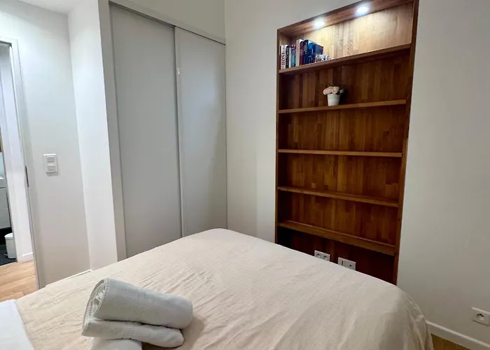 Old Town Antibes Apartment With Ac 320M From Beach Antibes