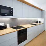 Апартаменты Old Town With Ac 320m From Антиб