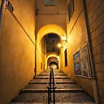 Old Town With Ac 320m From