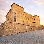 Old Town With Ac 320m From Apartment