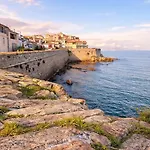 Old Town With Ac 320m From * Антиб