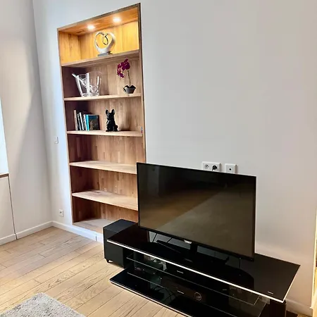 Vieil With Ac 320m From Apartment *