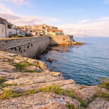 Old Town With Ac 320m From * Antibes