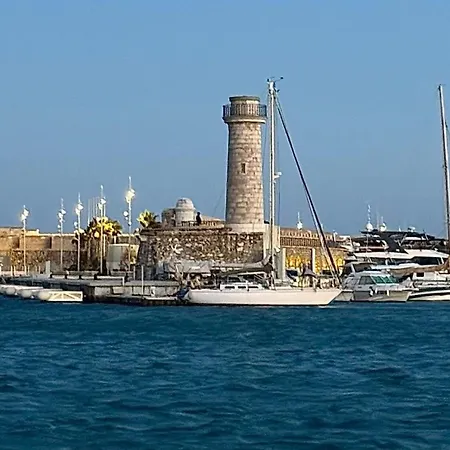 Old Town With Ac 320m From *