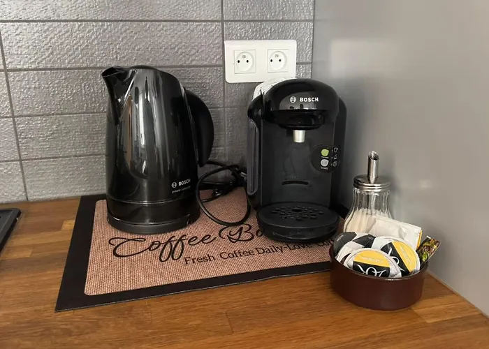 Old Town With Ac 320m From Apartman *