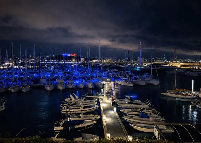 Apartman Old Town With Ac 320m From *