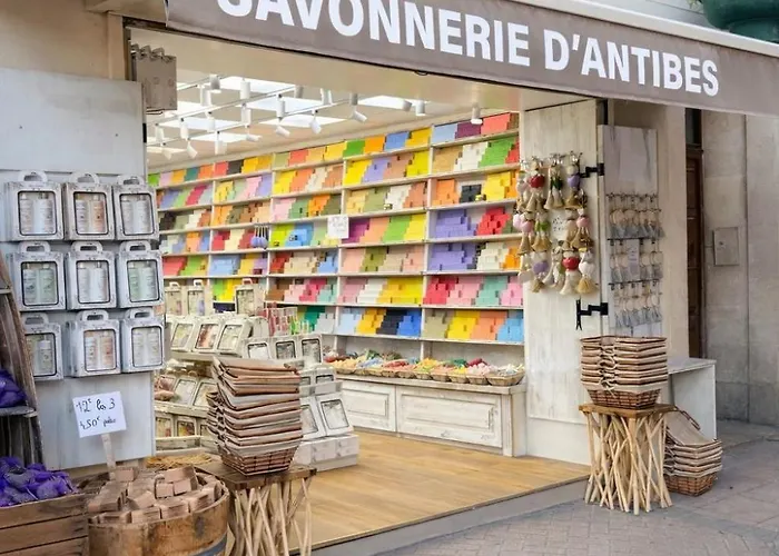 Old Town With Ac 320m From *